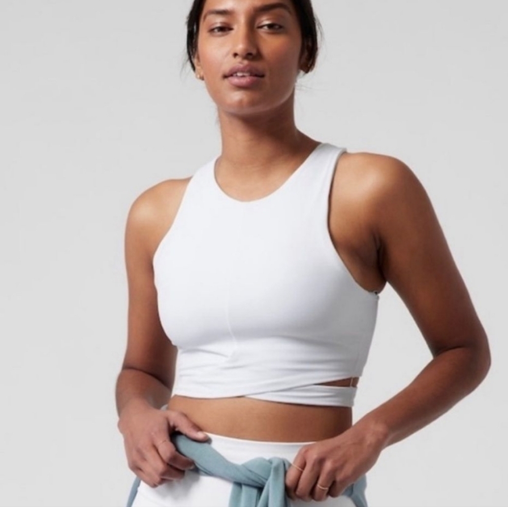Athleta conscious cut out crop D-DD size 1x new with tags